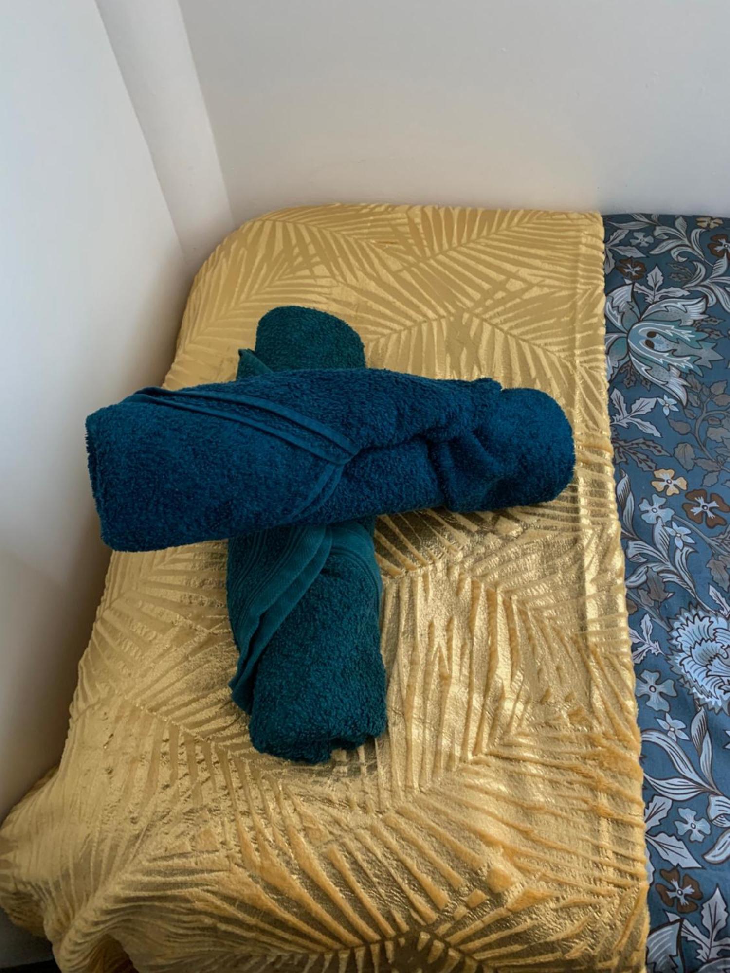 Paris Golden Studio Kültér fotó